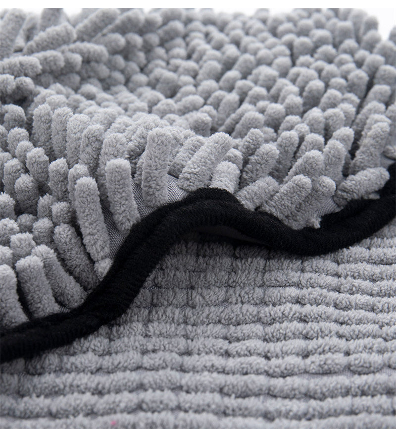 Cozy Pet Towel – Quick Dry for Cats & Dogs